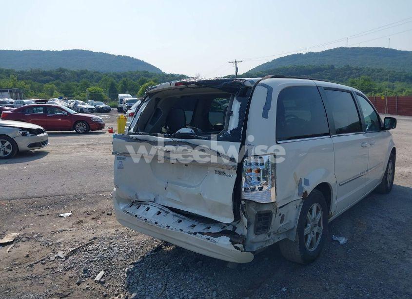 Photo 6 of 2012 Chrysler Town & COUNTRY TOURING (VIN 2C4RC1BG5CR320553)