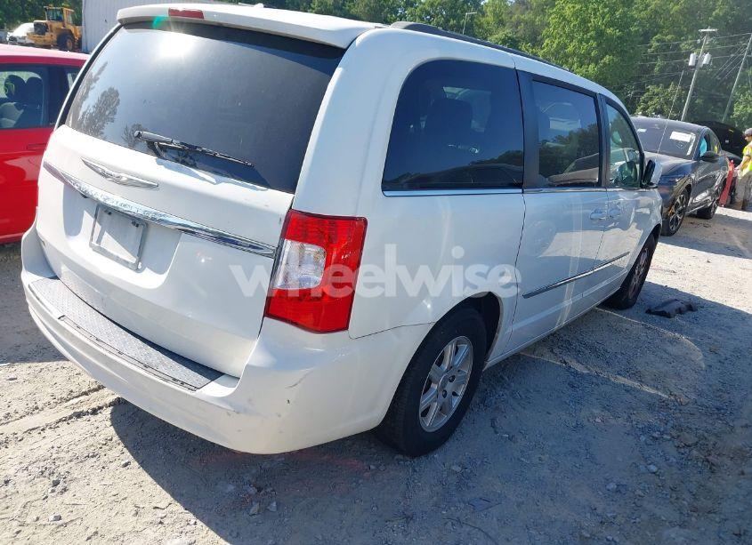 Photo 4 of 2013 Chrysler Town & COUNTRY TOURING (VIN 2C4RC1BG5DR503355)