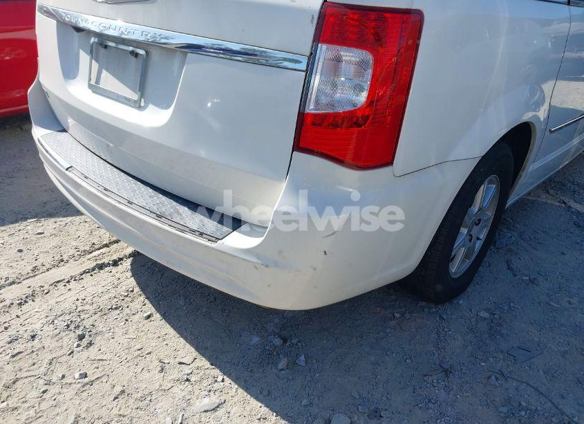 Photo 6 of 2013 Chrysler Town & COUNTRY TOURING (VIN 2C4RC1BG5DR503355)