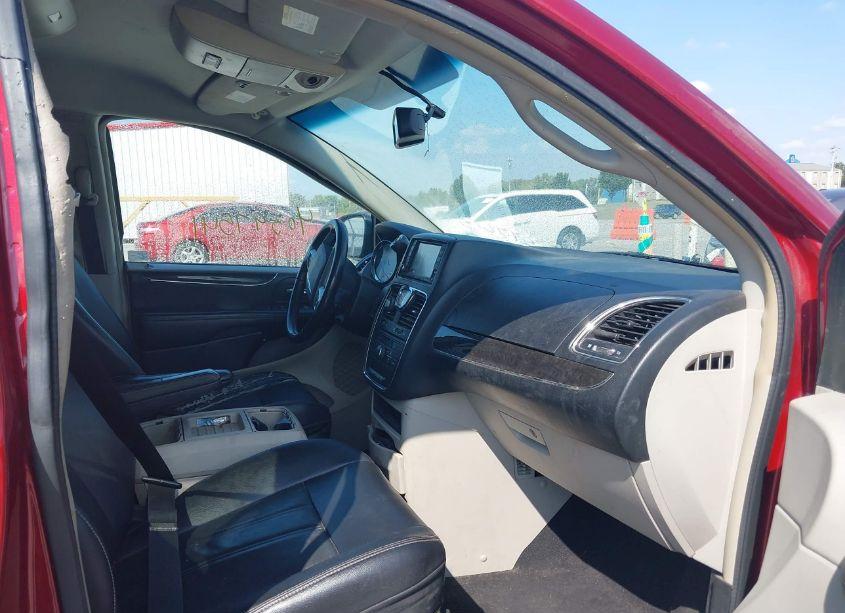 Photo 5 of 2013 Chrysler Town & COUNTRY TOURING (VIN 2C4RC1BG5DR517613)