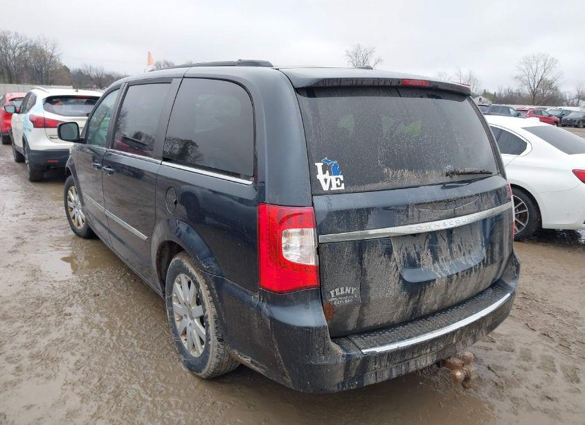 Photo 3 of 2013 Chrysler Town & COUNTRY TOURING (VIN 2C4RC1BG5DR595390)