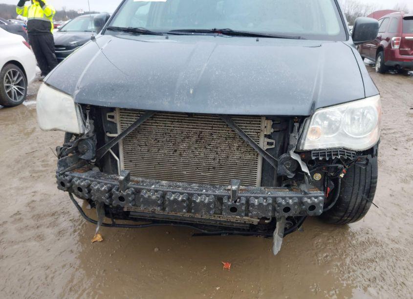 Photo 6 of 2013 Chrysler Town & COUNTRY TOURING (VIN 2C4RC1BG5DR595390)