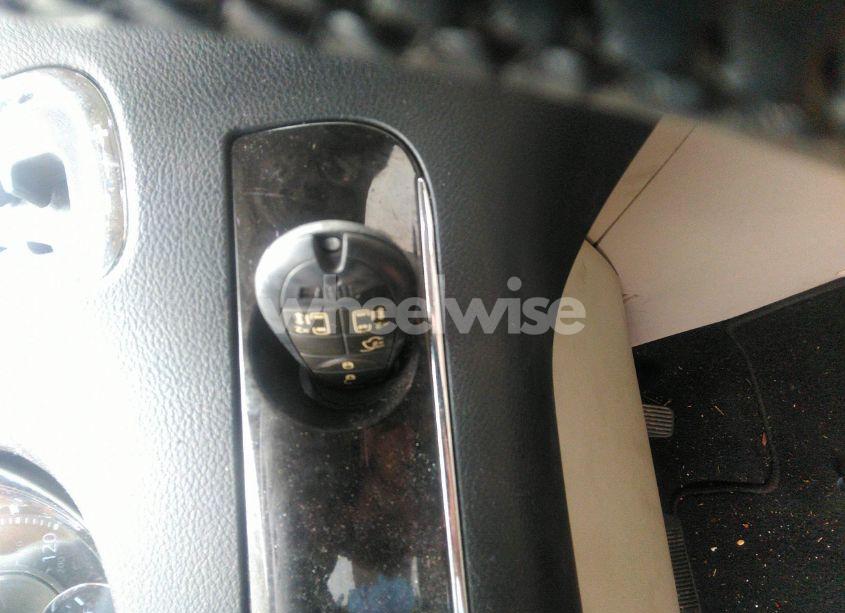 Photo 11 of 2013 Chrysler Town & COUNTRY TOURING (VIN 2C4RC1BG5DR659623)