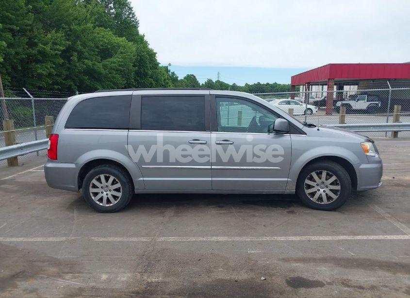 Photo 13 of 2013 Chrysler Town & COUNTRY TOURING (VIN 2C4RC1BG5DR674901)