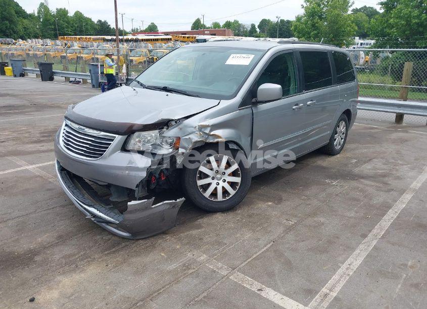 Photo 2 of 2013 Chrysler Town & COUNTRY TOURING (VIN 2C4RC1BG5DR674901)