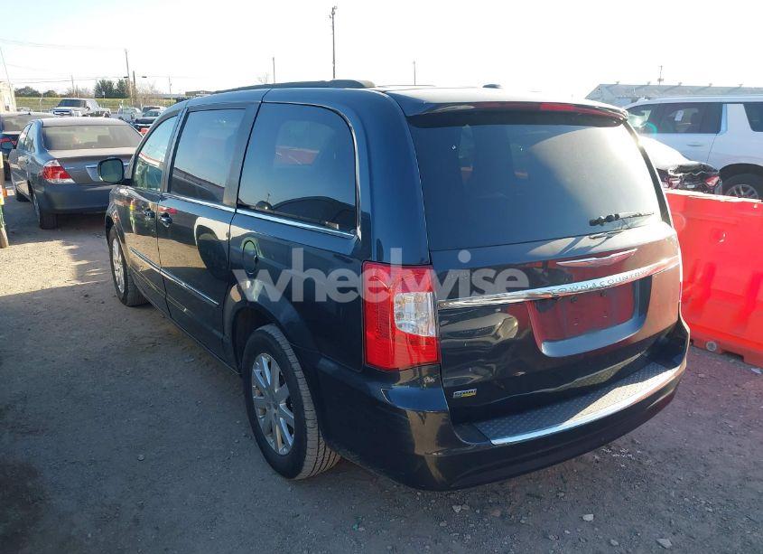 Photo 3 of 2013 Chrysler Town & COUNTRY TOURING (VIN 2C4RC1BG5DR689933)