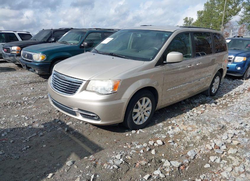 Photo 2 of 2013 Chrysler Town & COUNTRY TOURING (VIN 2C4RC1BG5DR721408)