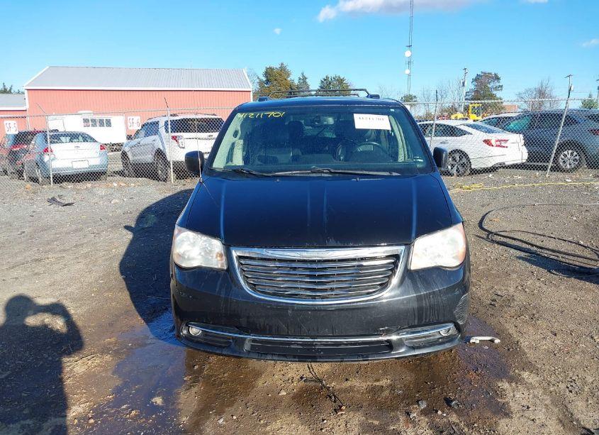 Photo 12 of 2013 Chrysler Town & COUNTRY TOURING (VIN 2C4RC1BG5DR737477)