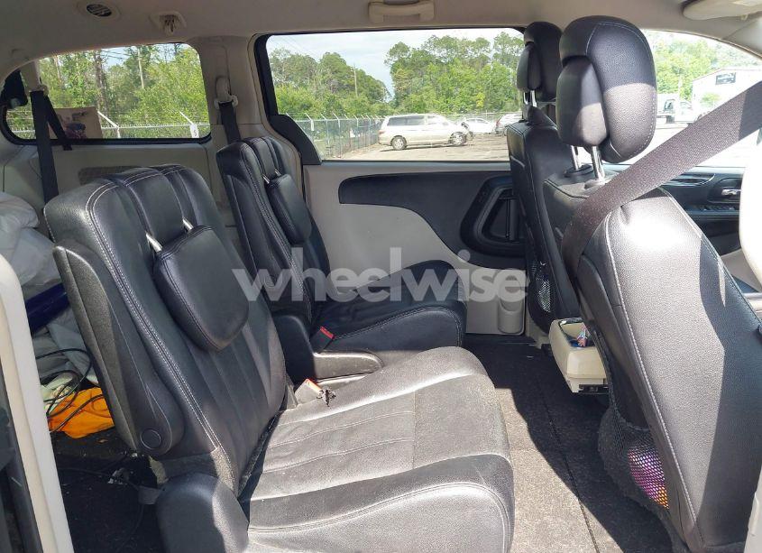 Photo 8 of 2013 Chrysler Town & COUNTRY TOURING (VIN 2C4RC1BG5DR742792)