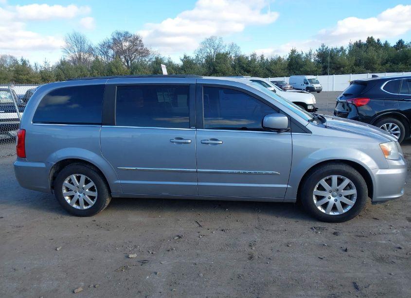 Photo 13 of 2013 Chrysler Town & COUNTRY TOURING (VIN 2C4RC1BG5DR769653)
