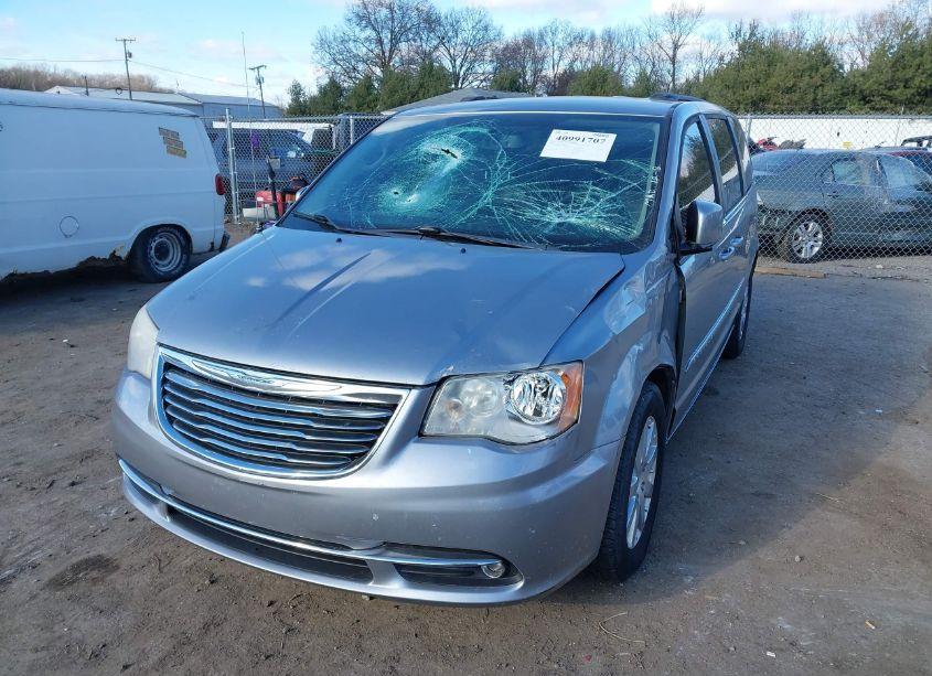 Photo 2 of 2013 Chrysler Town & COUNTRY TOURING (VIN 2C4RC1BG5DR769653)