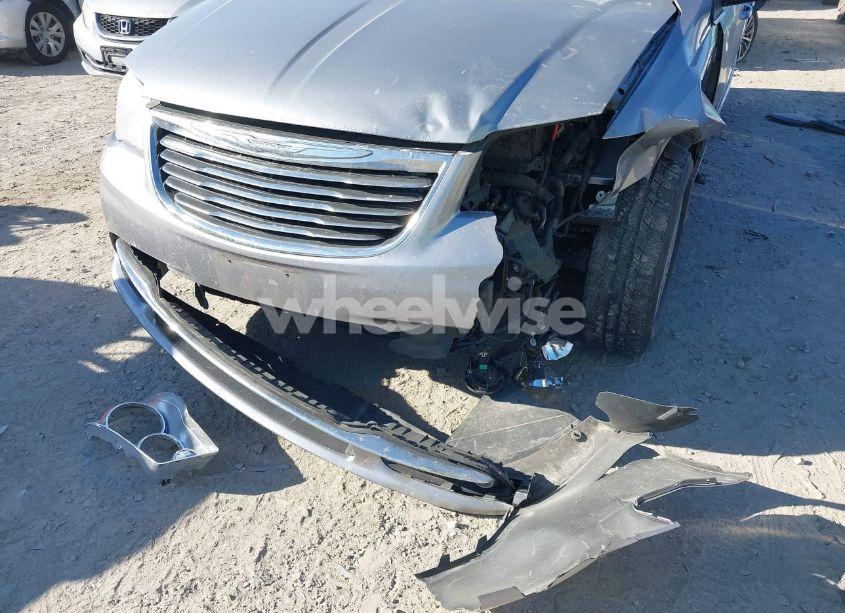 Photo 6 of 2013 Chrysler Town & COUNTRY TOURING (VIN 2C4RC1BG5DR821170)