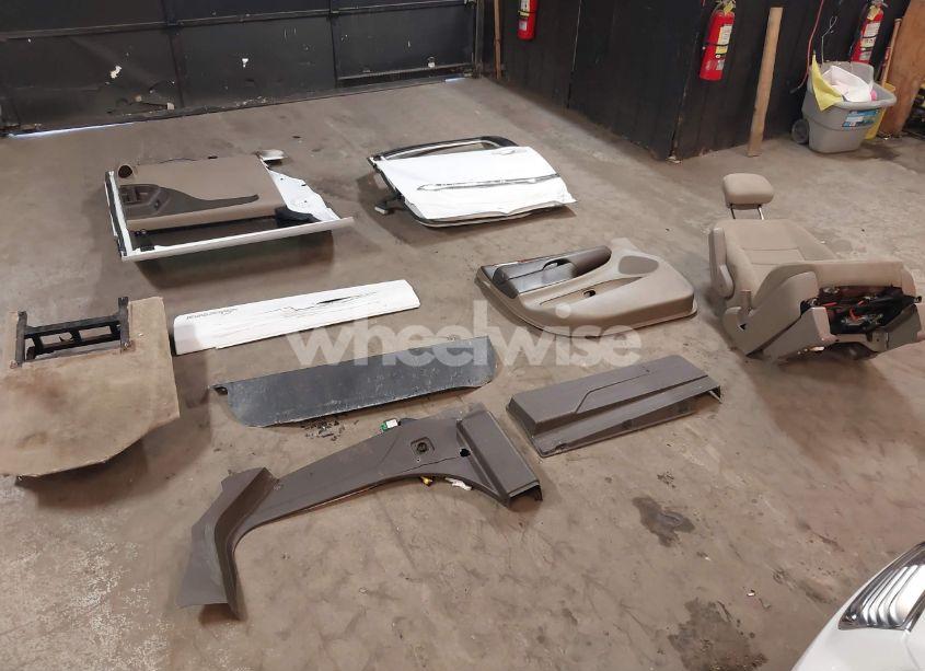 Photo 12 of 2014 Chrysler Town & COUNTRY TOURING (VIN 2C4RC1BG5ER133008)