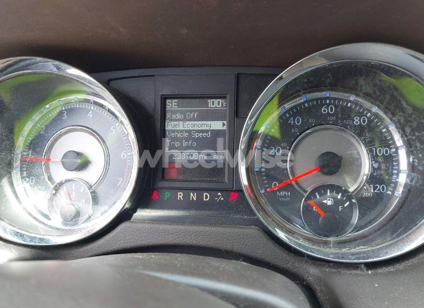 Photo 7 of 2014 Chrysler Town & COUNTRY TOURING (VIN 2C4RC1BG5ER216552)