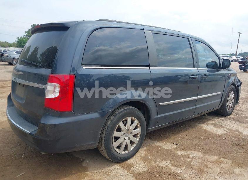 Photo 4 of 2014 Chrysler Town & COUNTRY TOURING (VIN 2C4RC1BG5ER249731)