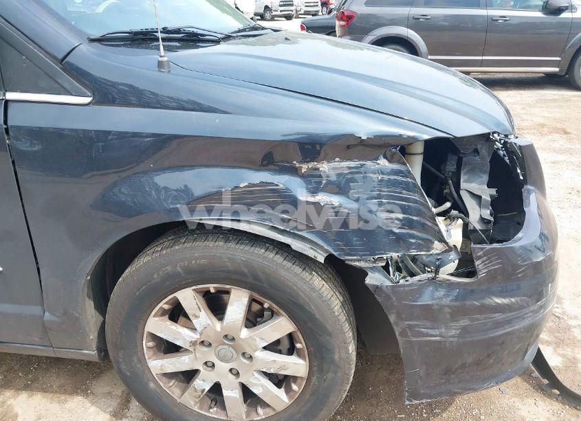 Photo 6 of 2014 Chrysler Town & COUNTRY TOURING (VIN 2C4RC1BG5ER249731)