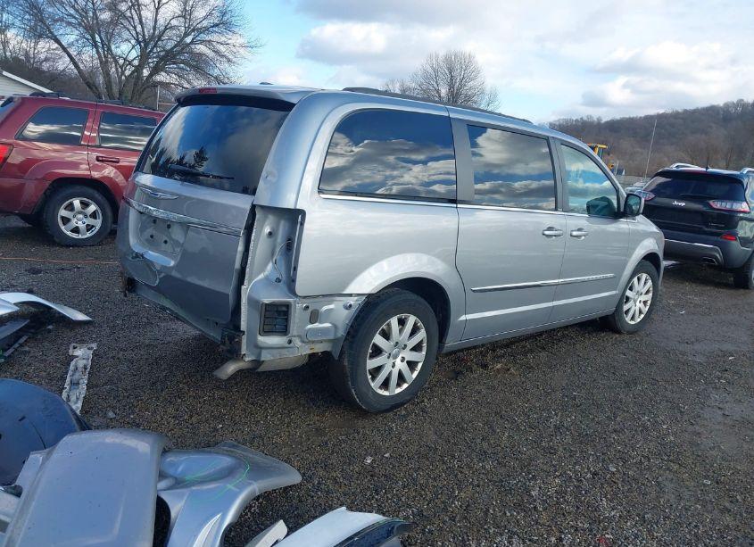 Photo 4 of 2014 Chrysler Town & COUNTRY TOURING (VIN 2C4RC1BG5ER259398)