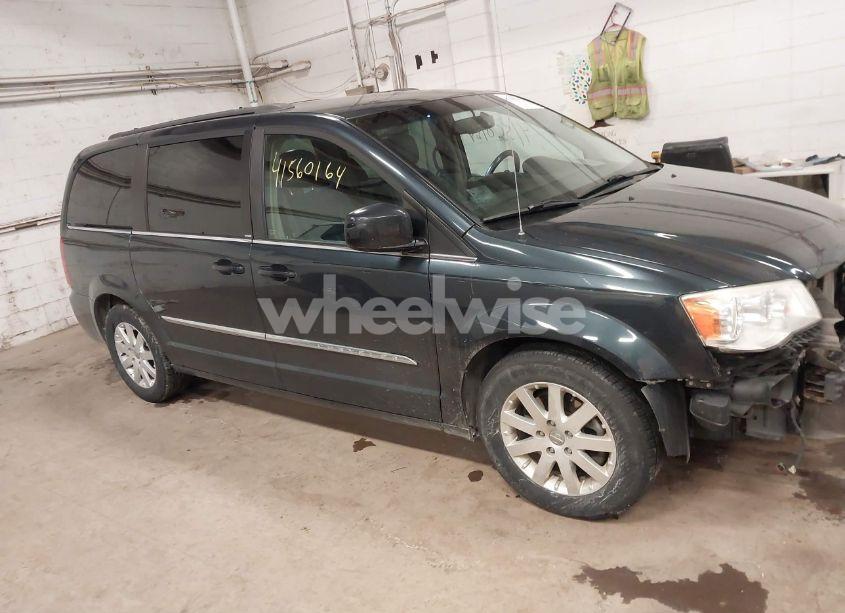 2014 Chrysler Town & COUNTRY TOURING (VIN 2C4RC1BG5ER325321) main photo