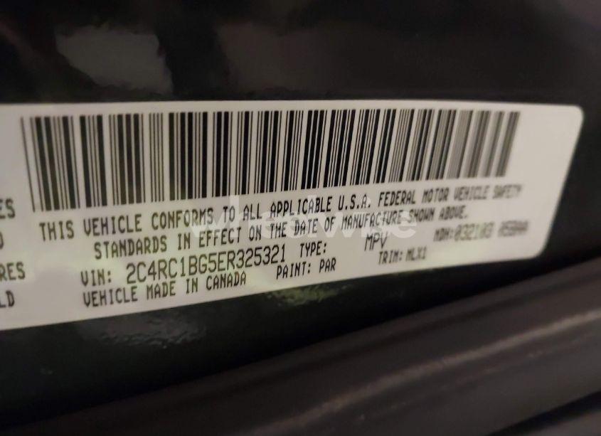 Photo 9 of 2014 Chrysler Town & COUNTRY TOURING (VIN 2C4RC1BG5ER325321)