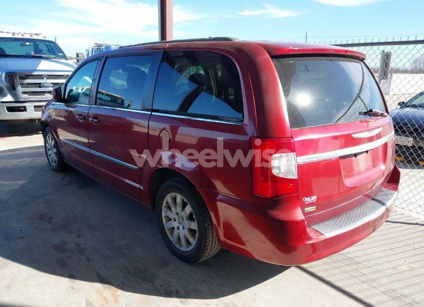 Photo 3 of 2014 Chrysler Town & COUNTRY TOURING (VIN 2C4RC1BG5ER343222)