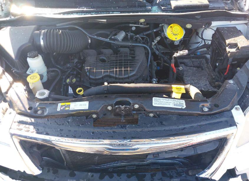 Photo 10 of 2014 Chrysler Town & COUNTRY TOURING (VIN 2C4RC1BG5ER396163)