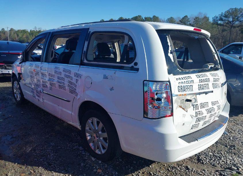 Photo 3 of 2014 Chrysler Town & COUNTRY TOURING (VIN 2C4RC1BG5ER396163)