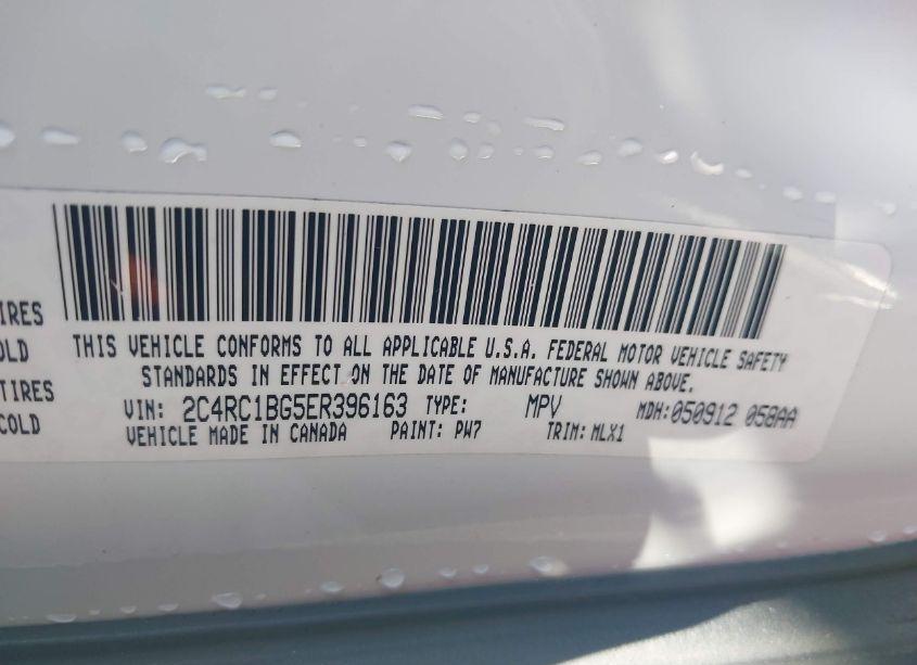 Photo 9 of 2014 Chrysler Town & COUNTRY TOURING (VIN 2C4RC1BG5ER396163)