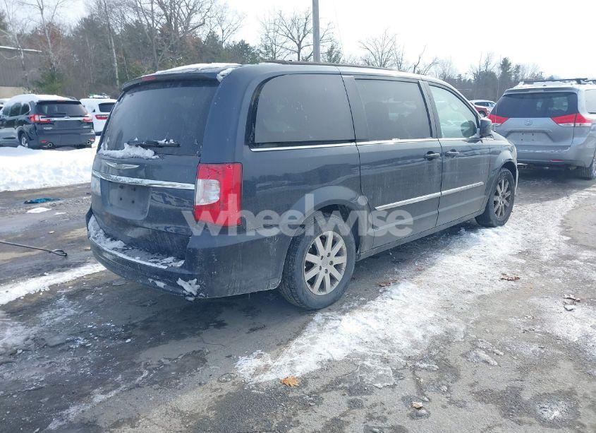 Photo 4 of 2014 Chrysler Town & COUNTRY TOURING (VIN 2C4RC1BG5ER468382)