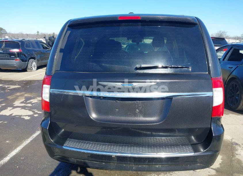 Photo 16 of 2015 Chrysler Town & COUNTRY TOURING (VIN 2C4RC1BG5FR525133)