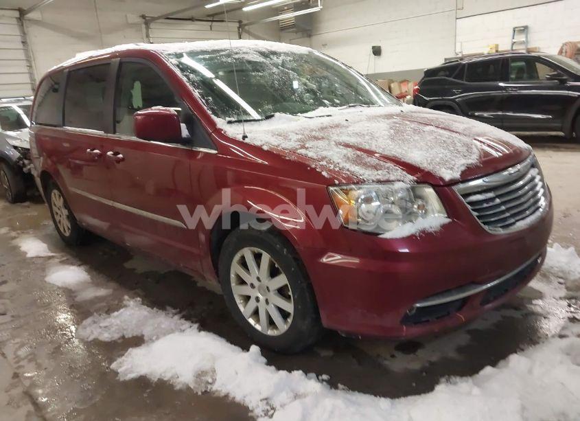 2015 Chrysler Town & COUNTRY TOURING (VIN 2C4RC1BG5FR534334) main photo