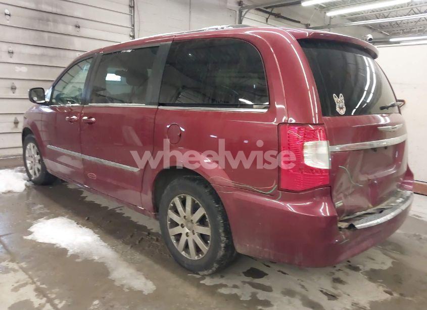 Photo 3 of 2015 Chrysler Town & COUNTRY TOURING (VIN 2C4RC1BG5FR534334)