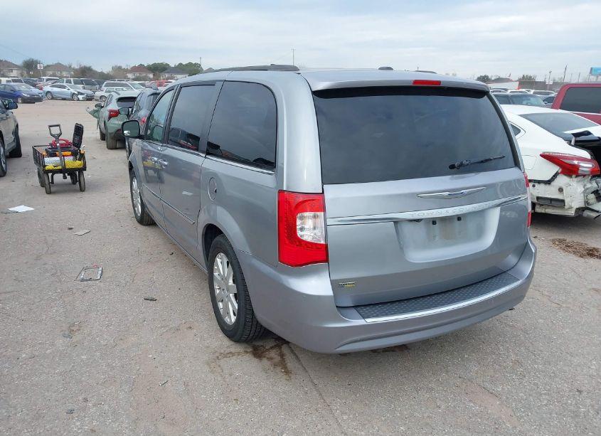 Photo 3 of 2015 Chrysler Town & COUNTRY TOURING (VIN 2C4RC1BG5FR560822)