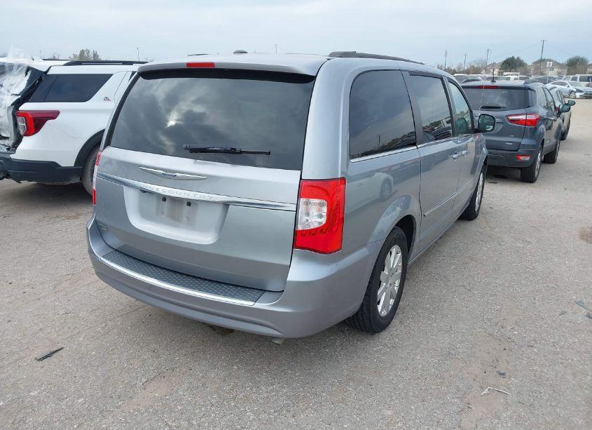 Photo 4 of 2015 Chrysler Town & COUNTRY TOURING (VIN 2C4RC1BG5FR560822)