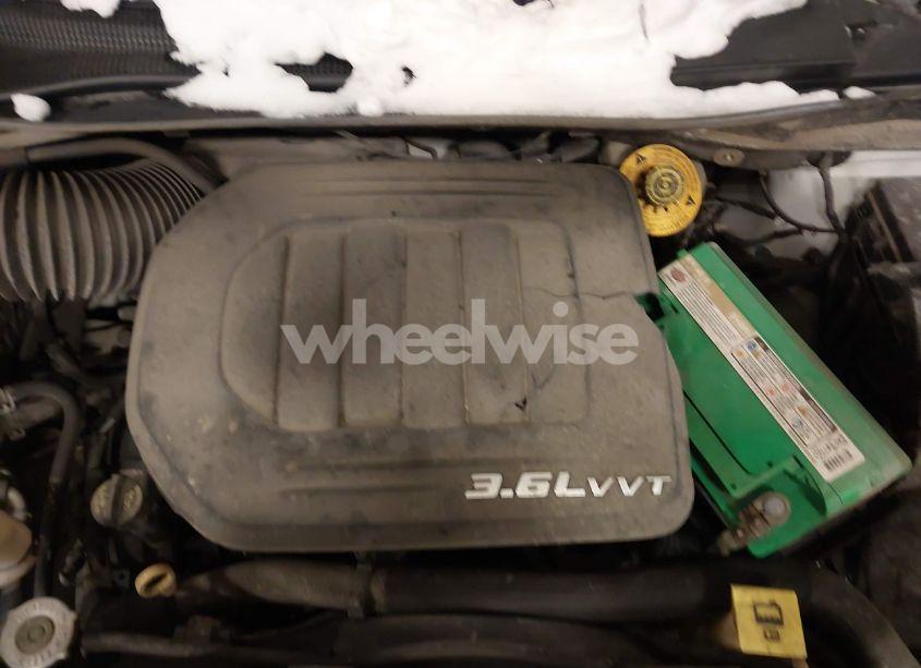 Photo 10 of 2015 Chrysler Town & COUNTRY TOURING (VIN 2C4RC1BG5FR578639)