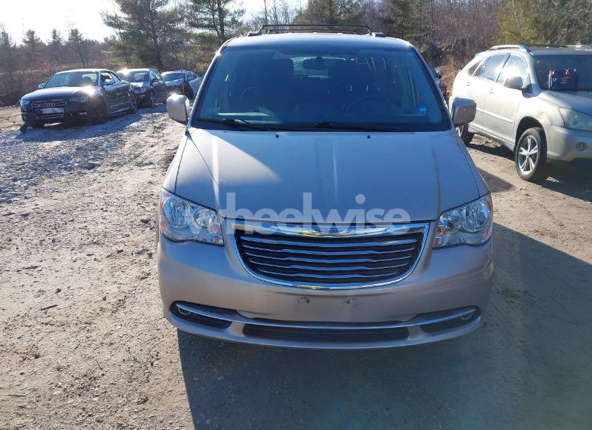 Photo 12 of 2015 Chrysler Town & COUNTRY TOURING (VIN 2C4RC1BG5FR610974)