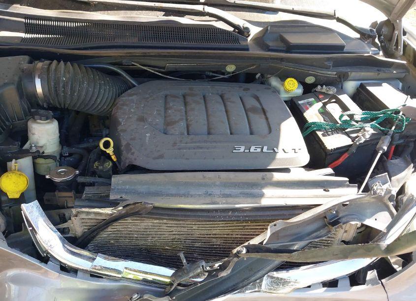 Photo 10 of 2015 Chrysler Town & COUNTRY TOURING (VIN 2C4RC1BG5FR637074)