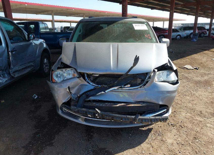 Photo 12 of 2015 Chrysler Town & COUNTRY TOURING (VIN 2C4RC1BG5FR637074)