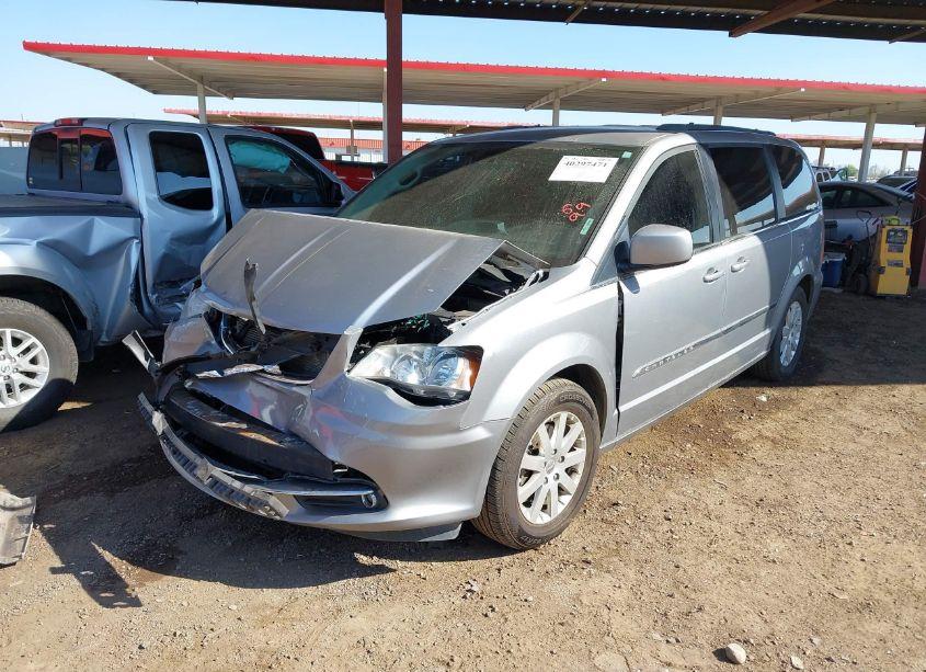 Photo 2 of 2015 Chrysler Town & COUNTRY TOURING (VIN 2C4RC1BG5FR637074)