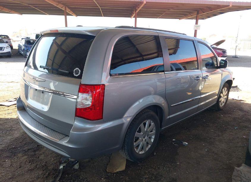 Photo 4 of 2015 Chrysler Town & COUNTRY TOURING (VIN 2C4RC1BG5FR637074)