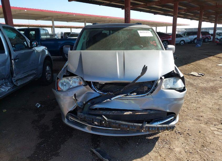 Photo 6 of 2015 Chrysler Town & COUNTRY TOURING (VIN 2C4RC1BG5FR637074)