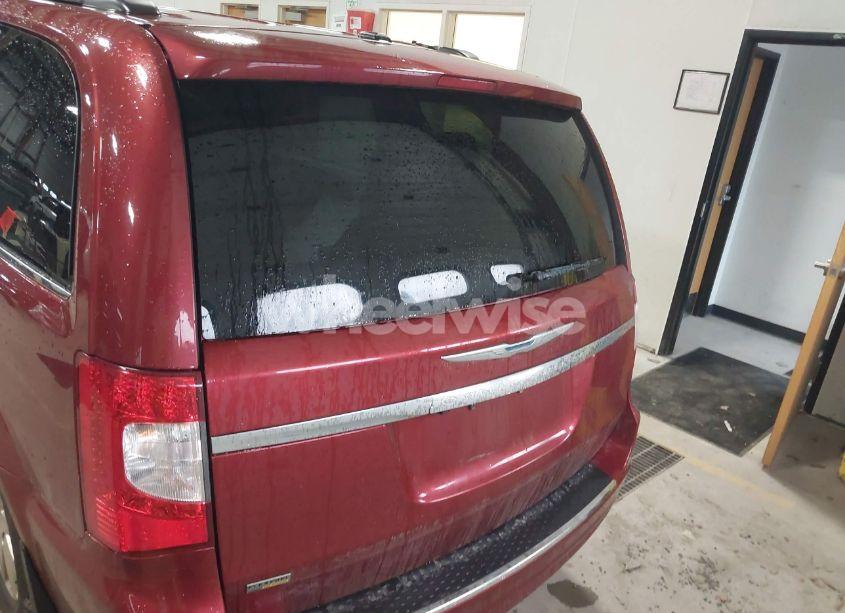 Photo 16 of 2015 Chrysler Town & COUNTRY TOURING (VIN 2C4RC1BG5FR644901)