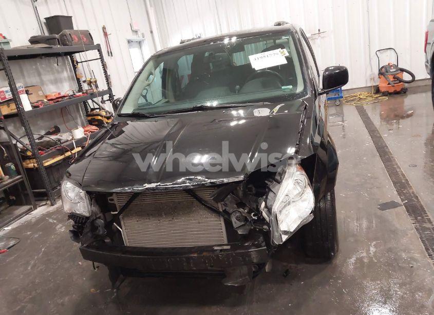 Photo 13 of 2016 Chrysler Town & COUNTRY TOURING (VIN 2C4RC1BG5GR113120)