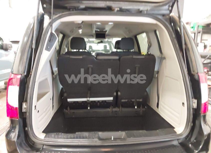 Photo 18 of 2016 Chrysler Town & COUNTRY TOURING (VIN 2C4RC1BG5GR113120)