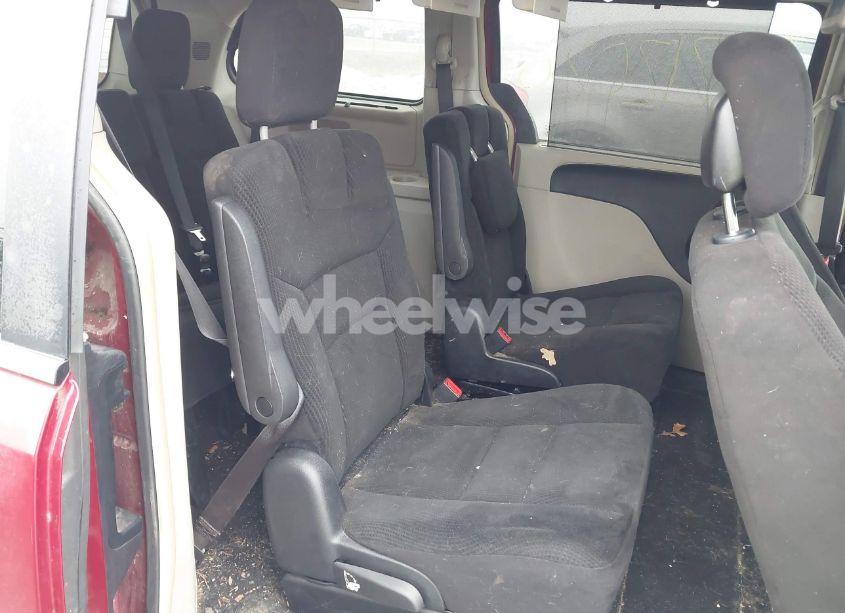 Photo 8 of 2016 Chrysler Town & COUNTRY TOURING (VIN 2C4RC1BG5GR121332)