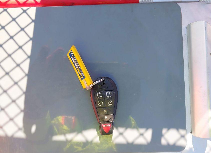 Photo 11 of 2016 Chrysler Town & COUNTRY TOURING (VIN 2C4RC1BG5GR132637)