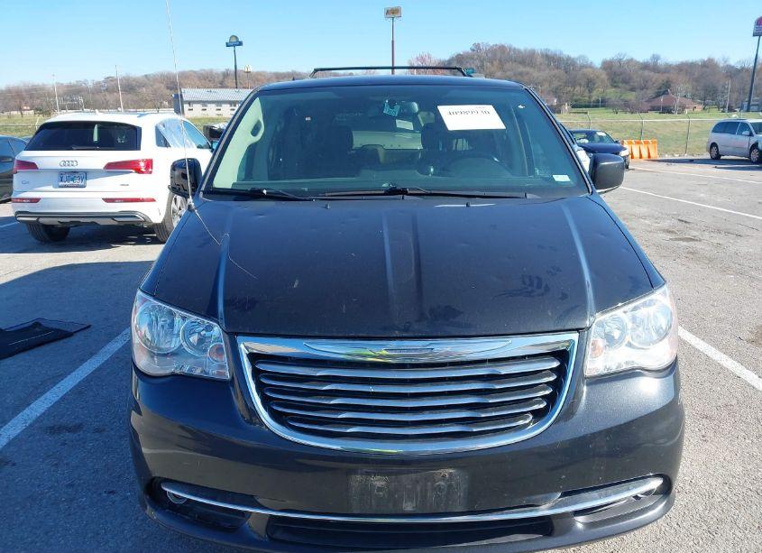 Photo 12 of 2016 Chrysler Town & COUNTRY TOURING (VIN 2C4RC1BG5GR132637)