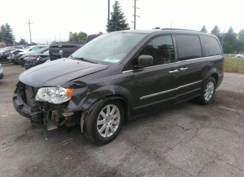 Photo 2 of 2016 Chrysler Town & COUNTRY TOURING (VIN 2C4RC1BG5GR158154)