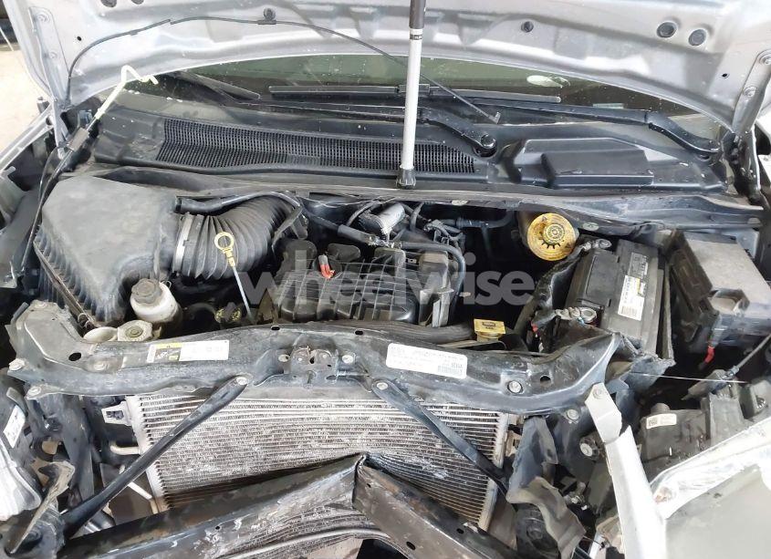 Photo 10 of 2016 Chrysler Town & COUNTRY TOURING (VIN 2C4RC1BG5GR172846)