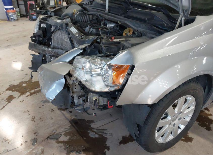 Photo 19 of 2016 Chrysler Town & COUNTRY TOURING (VIN 2C4RC1BG5GR172846)