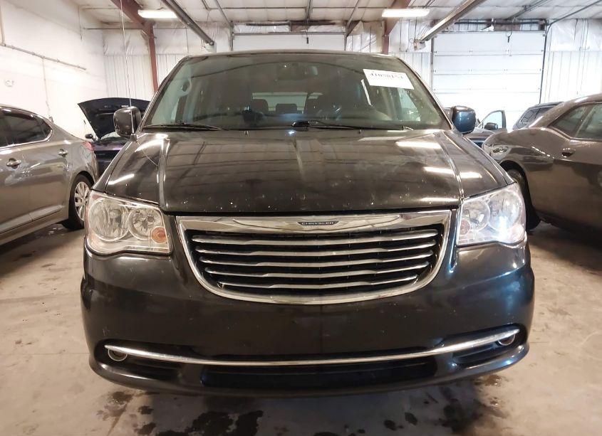 Photo 13 of 2016 Chrysler Town & COUNTRY TOURING (VIN 2C4RC1BG5GR173219)